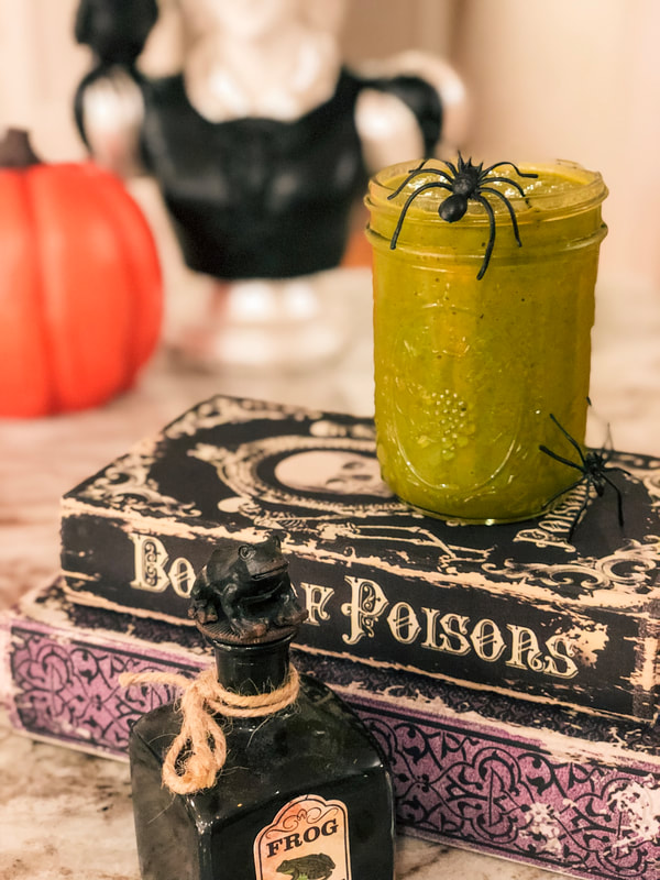 Spooky Pumpkin Pie Smoothie: Recipe for a Tricky Treat to get you in the Halloween Spirit